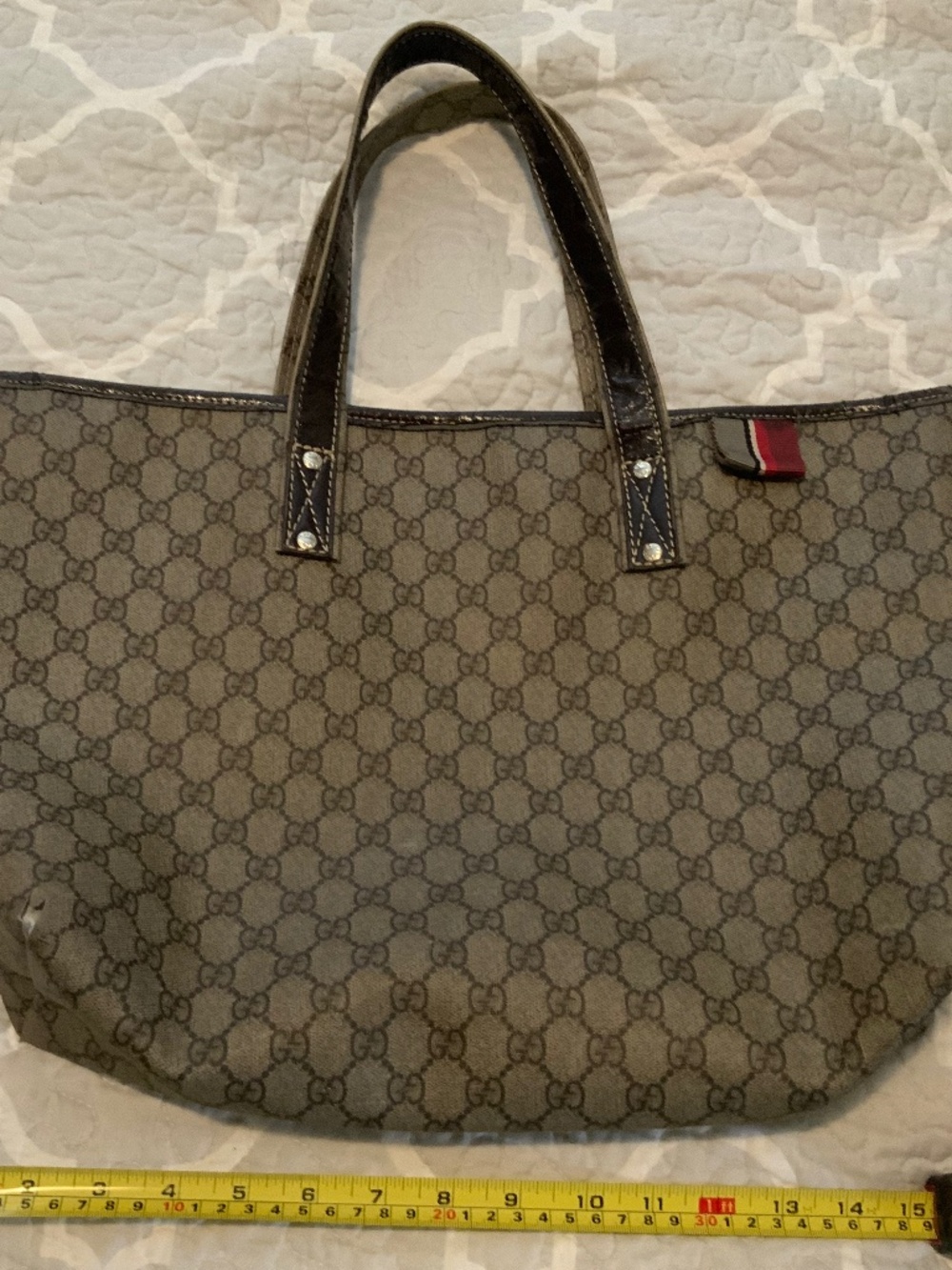Gucci ‘Shelly” tote bag